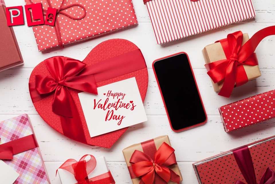 Best Valentine's Gifts for Him - Send a Personalized Romantic Gift for your  Husband or Boyfriend in Hyderabad